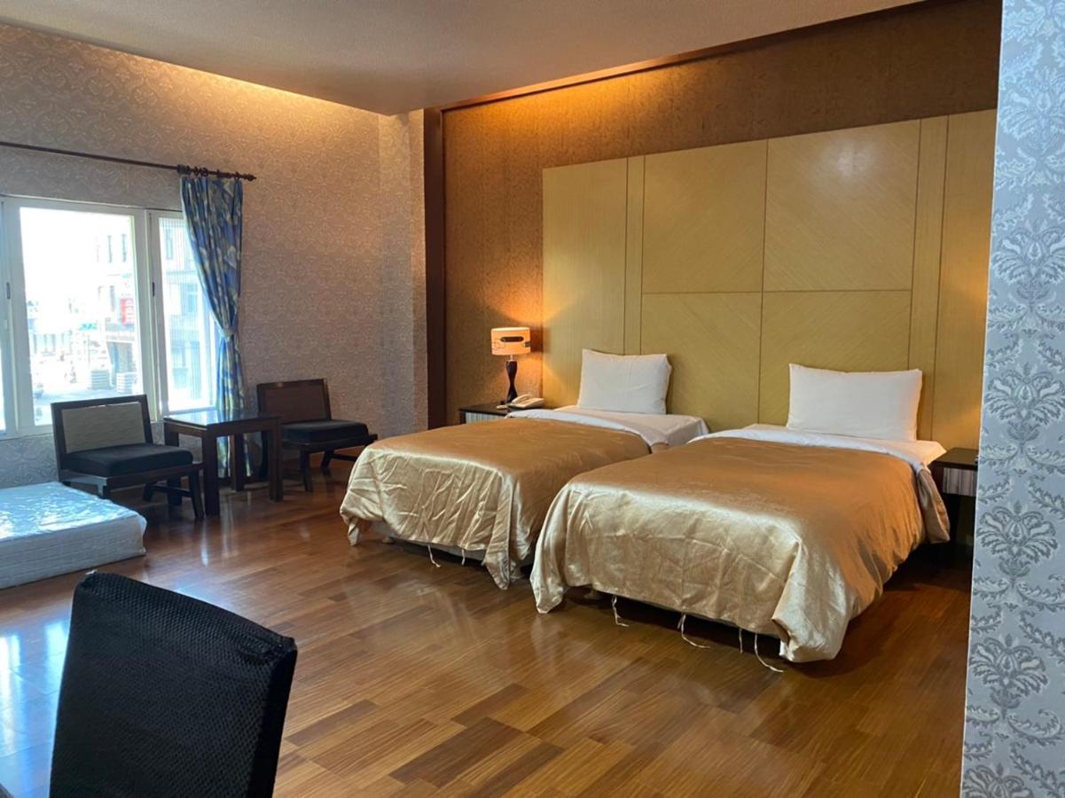 Treasure Island Motel - Fengshan Kaohsiung Eksteriør bilde